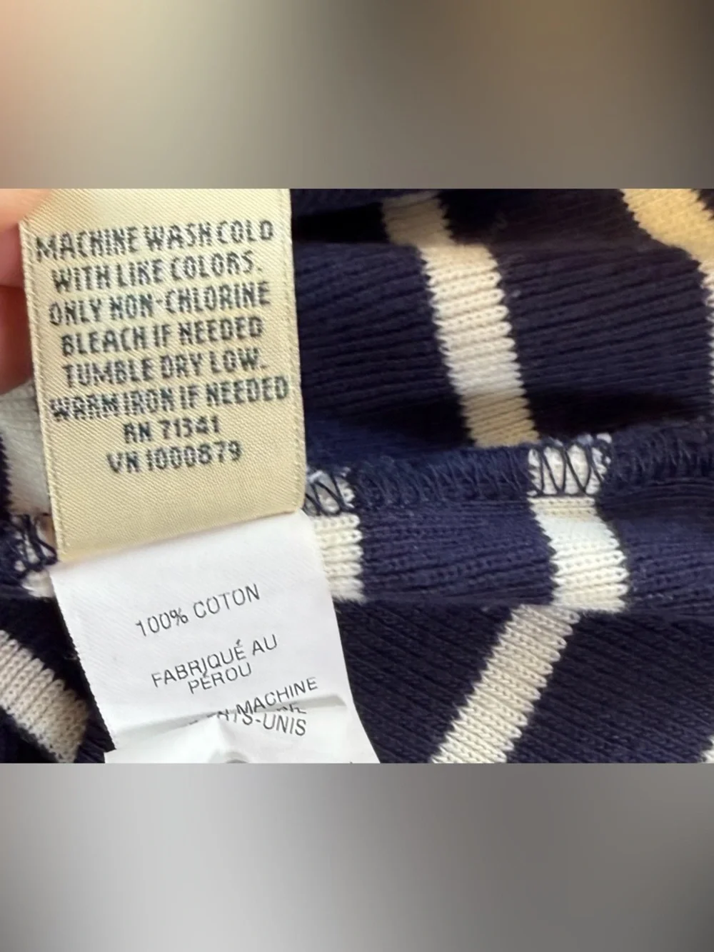 L.L. Bean Navy and Cream Classic Mariner Shirt 3/4 Sleeves Size Medium - Picture 6 of 8